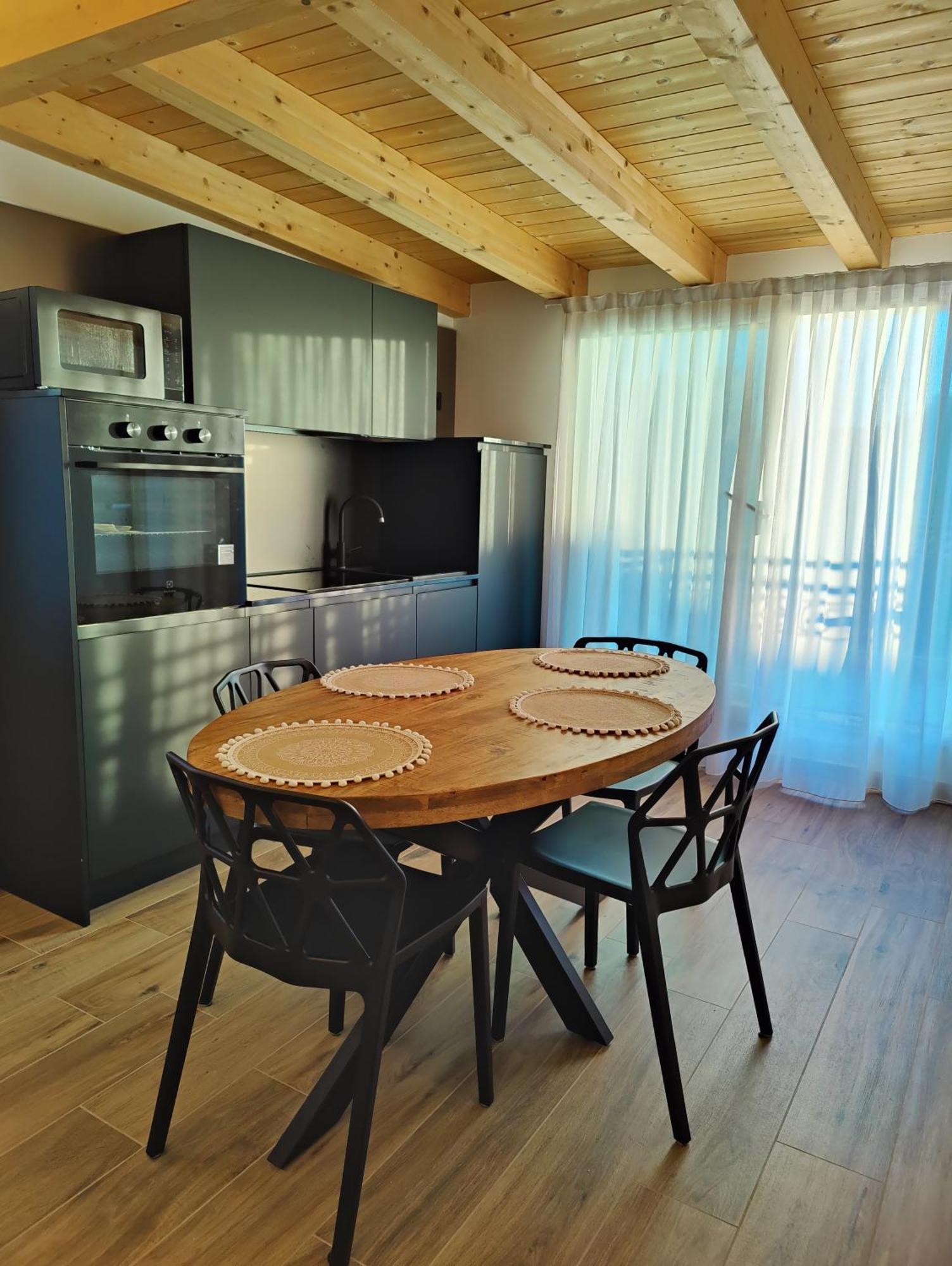 Parsifal House Чоджия Екстериор снимка